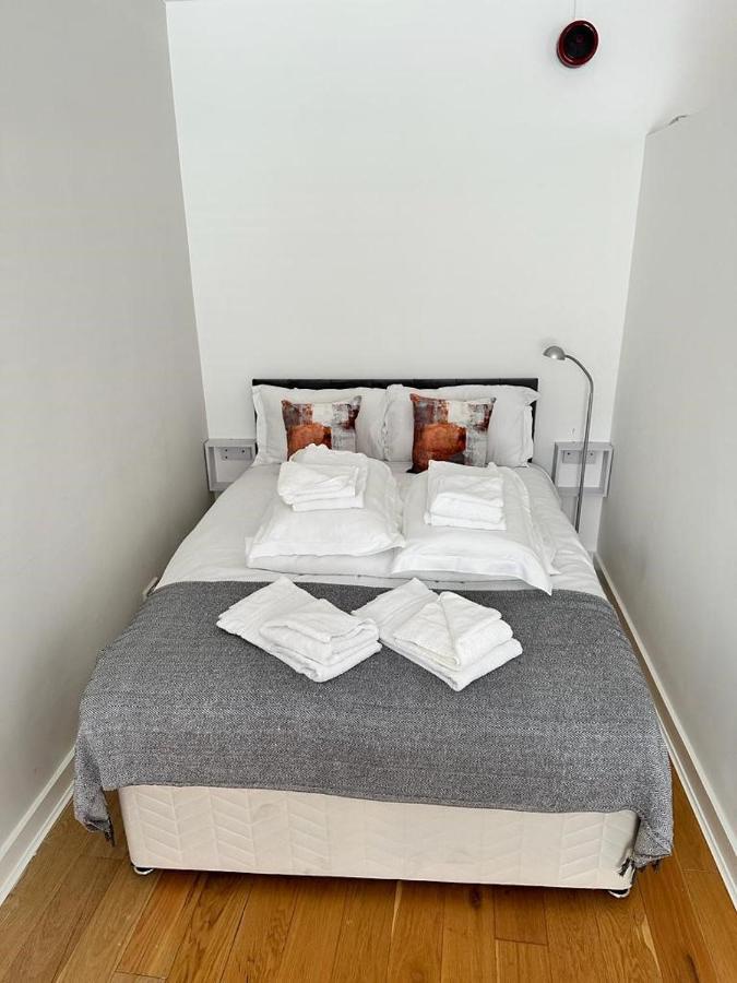 New 2B Soho Studios By Indigo Flats Sleeps 4 Londres Exterior foto